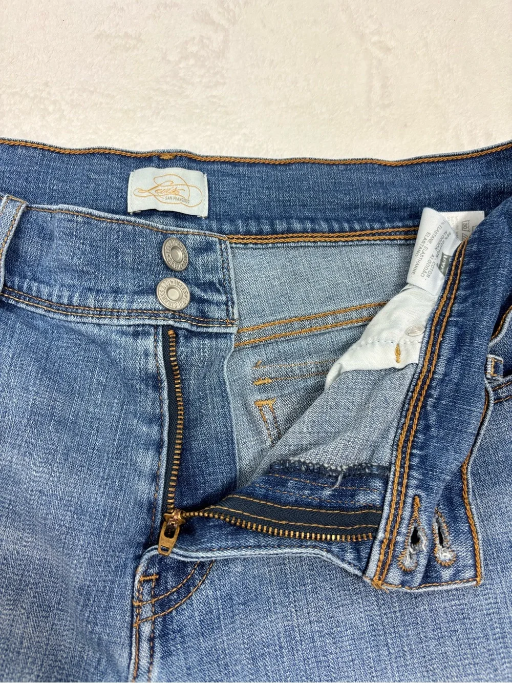 Levis classic levi